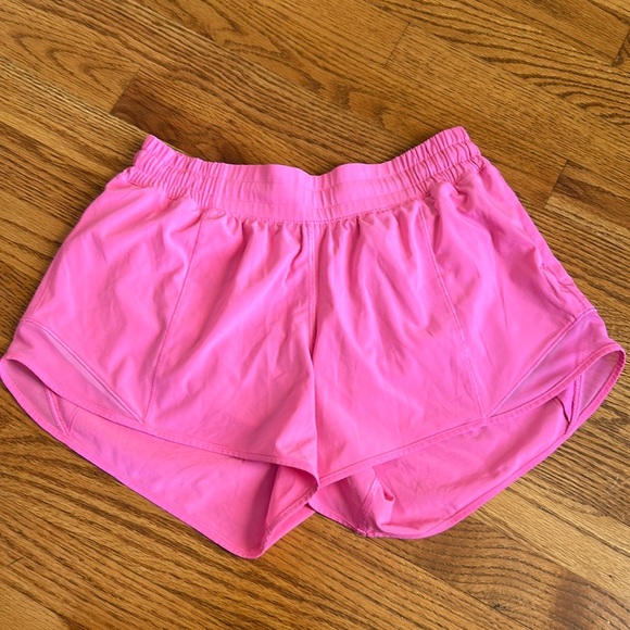 lululemon athletica Pants - Lululemon hotty hot shorts 4”